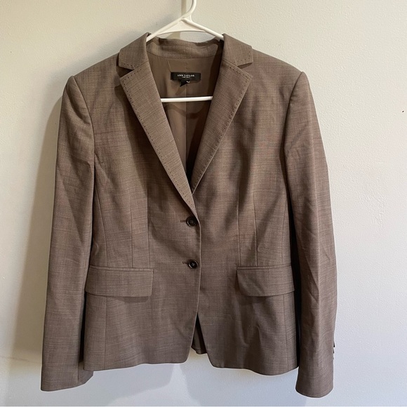 Ann Taylor Jackets & Blazers - Ann Taylor Brown Blazer Jacket Women’s Size 6 95% Virgin Wool Small Defect